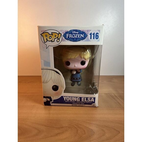 Funko POP! Disney's Frozen YOUNG ELSA W/Snowball #116 Vinyl Figure 2014 In Box - Picture 1 of 9